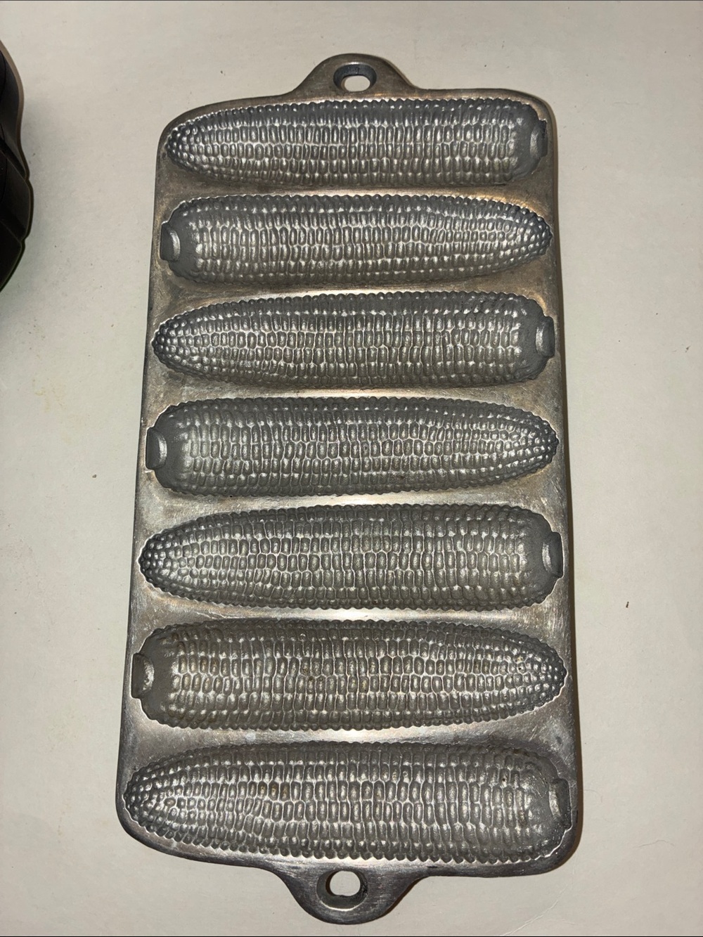 Rare Krusty Korn Kobs Tea Size Cornbread pan